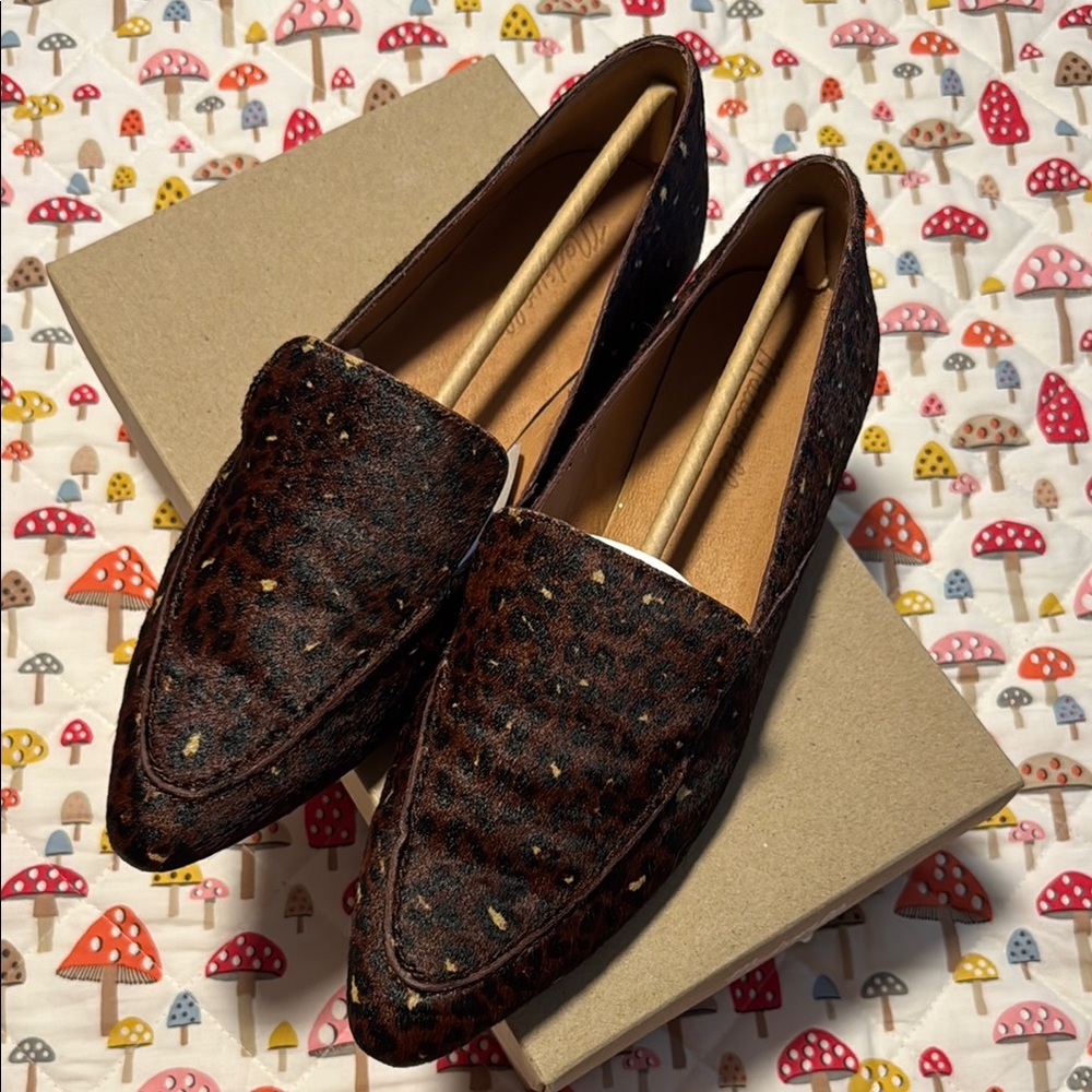 Madewell The Frances Skimmer in mini leopard calf hair size 10 euc in box